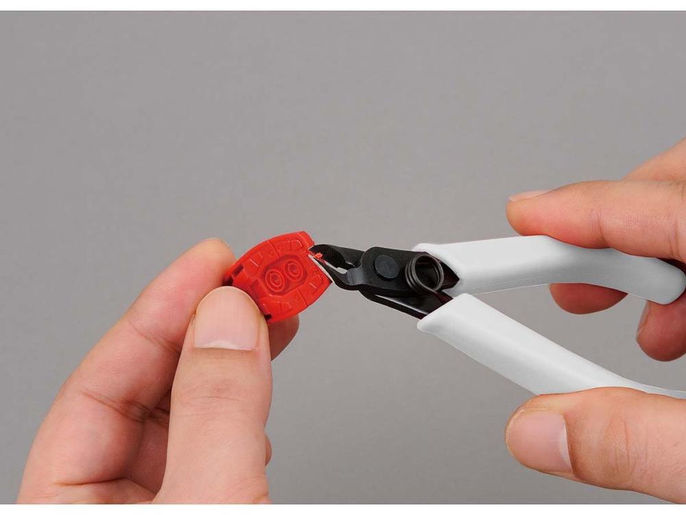 White Entry Nipper Model Building Tool