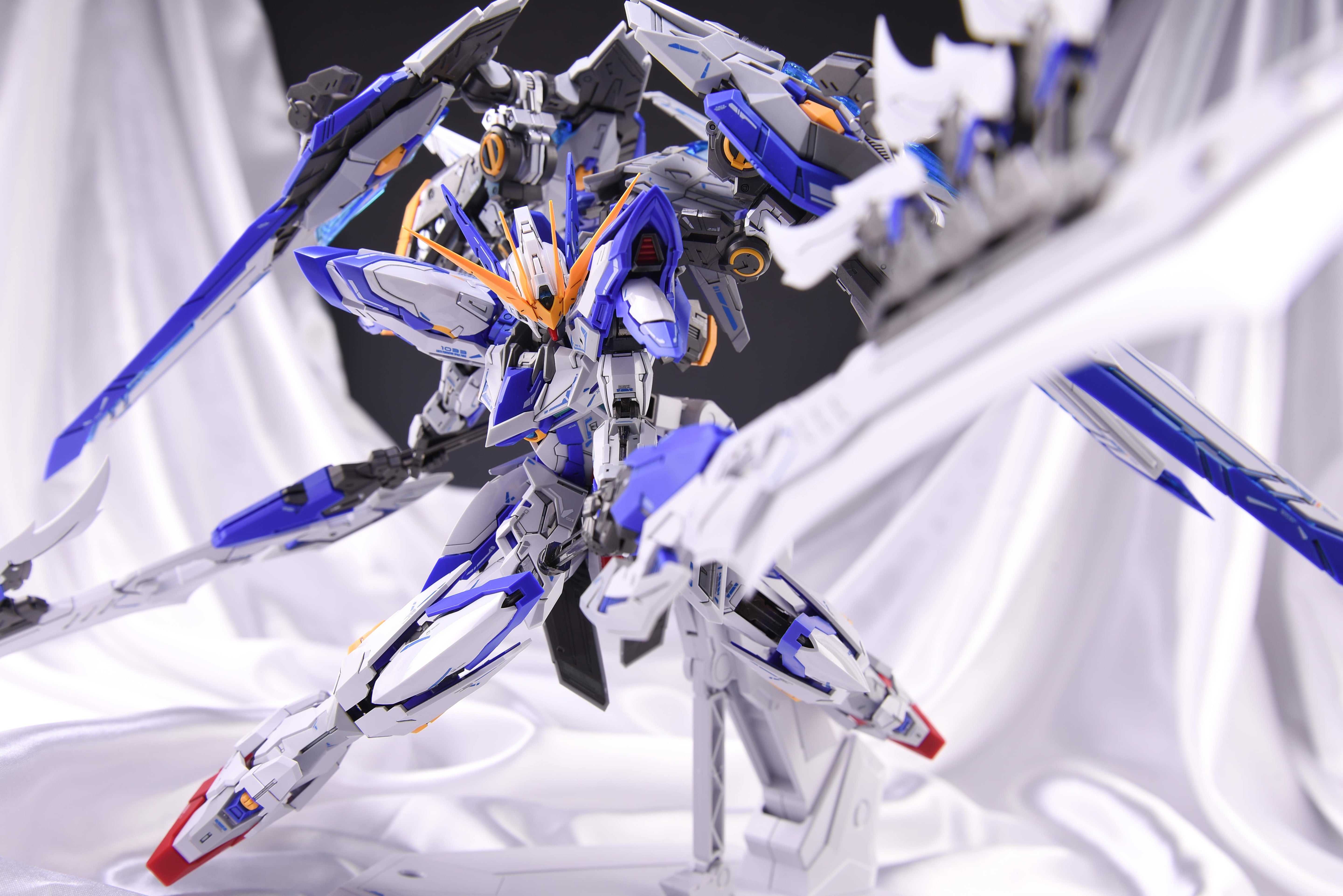 ZZA 1/100 Blue Flame Model Kit - Reproduction