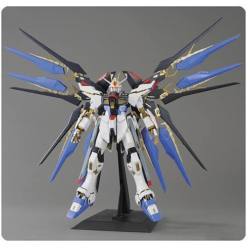 Mobile Suit Gundam Seed Destiny Strike Freedom Gundam Perfect Grade 1:60 Scale Model Kit