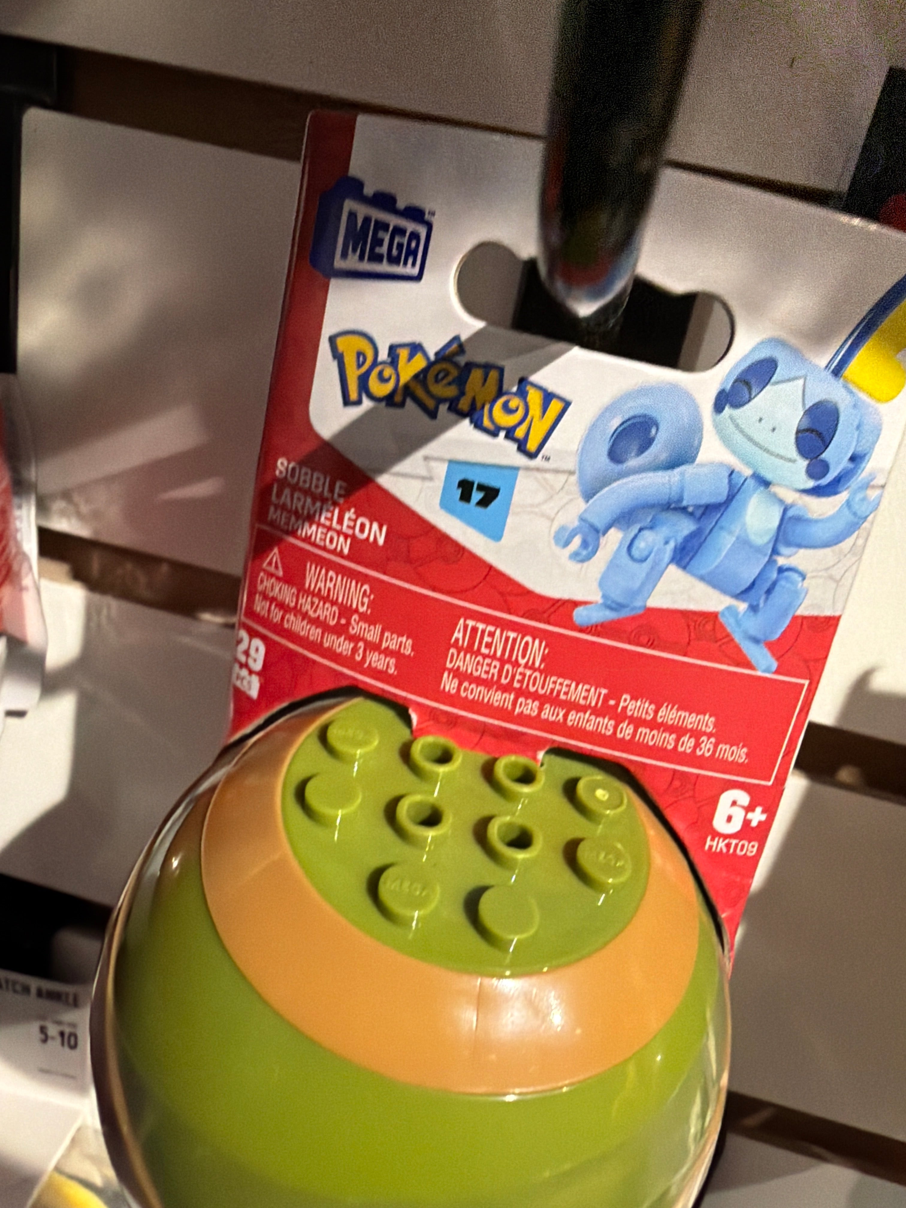 Pokémon - Mega Construx 2022 Evergreen Pokeball