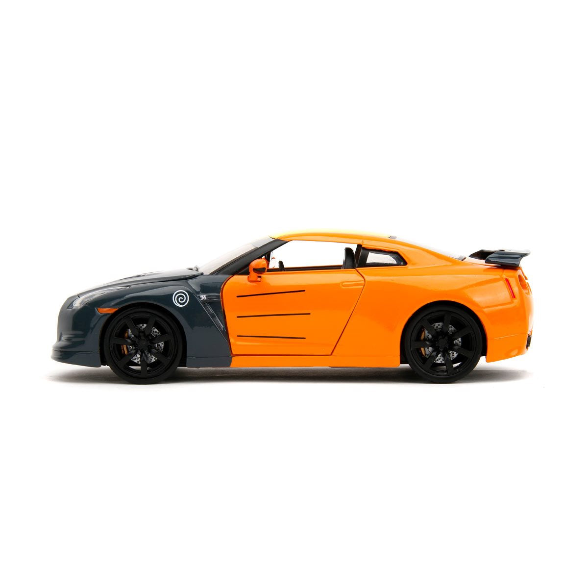 Hollywood Rides Naruto 2009 Nissan GT-R R35 1:24 Scale Die-Cast Metal Vehicle with Figure