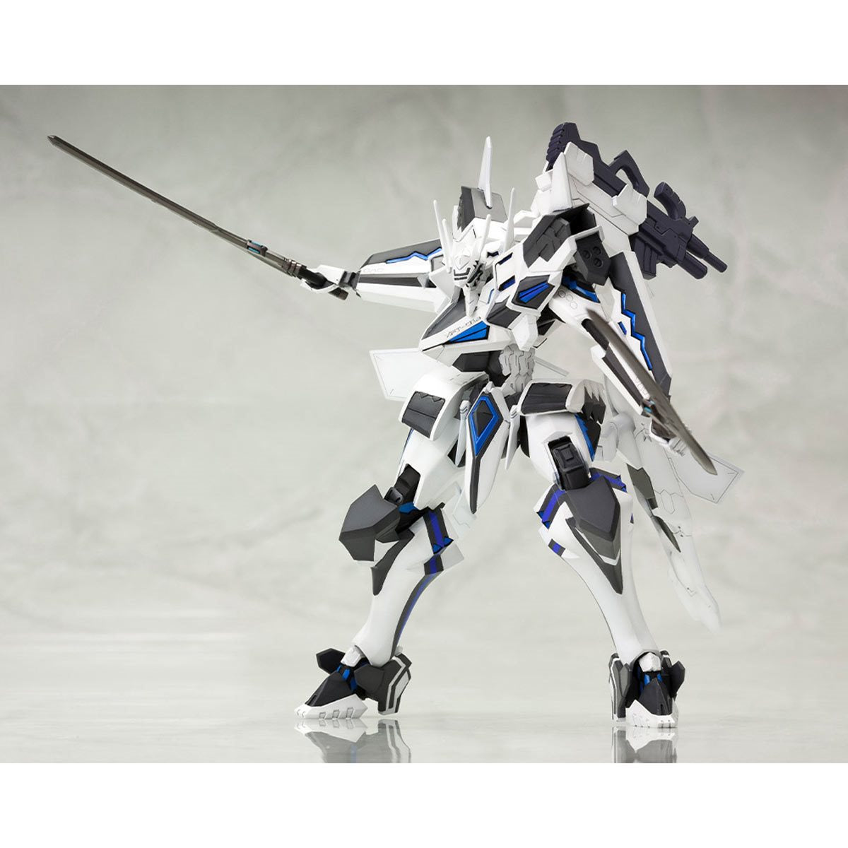 Muv-Luv Alternative Shiranui Second Phase 3 Yuya Bridges Ki 1:144 Scale Model Kit